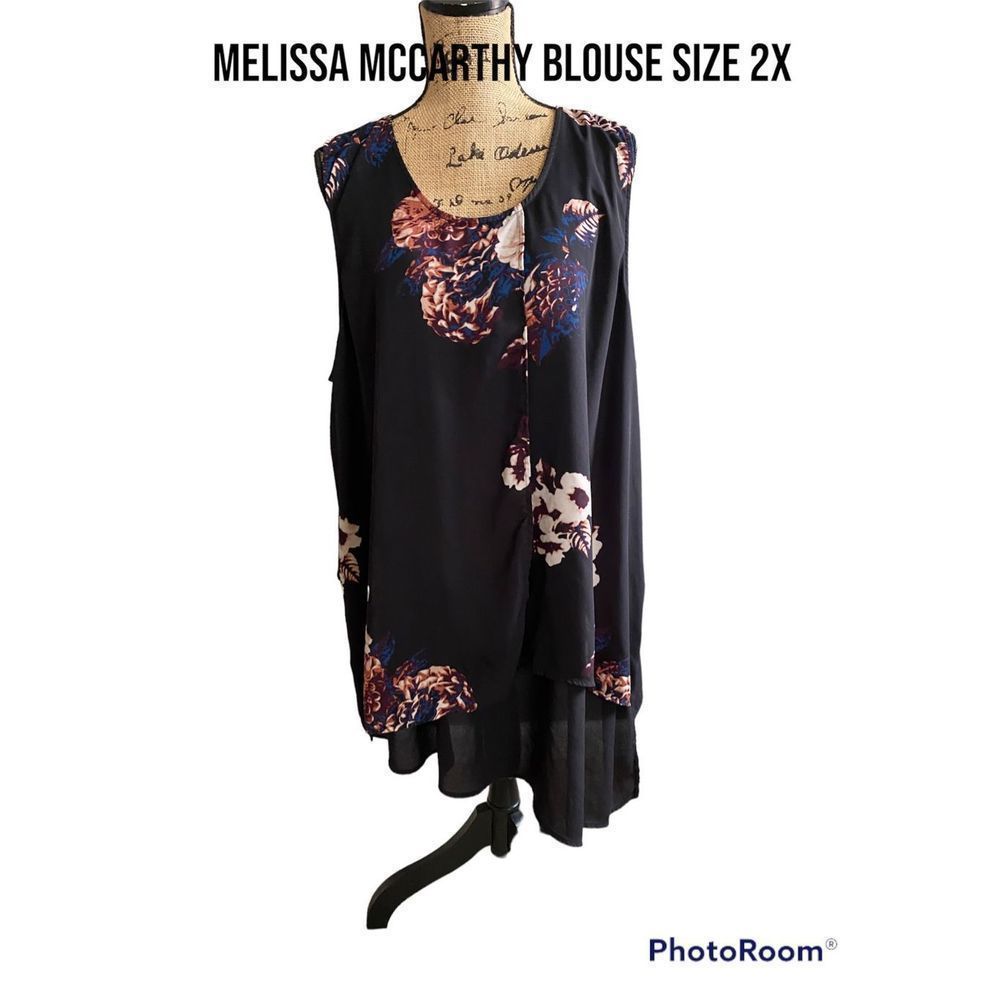 Melissa McCarthy blouse